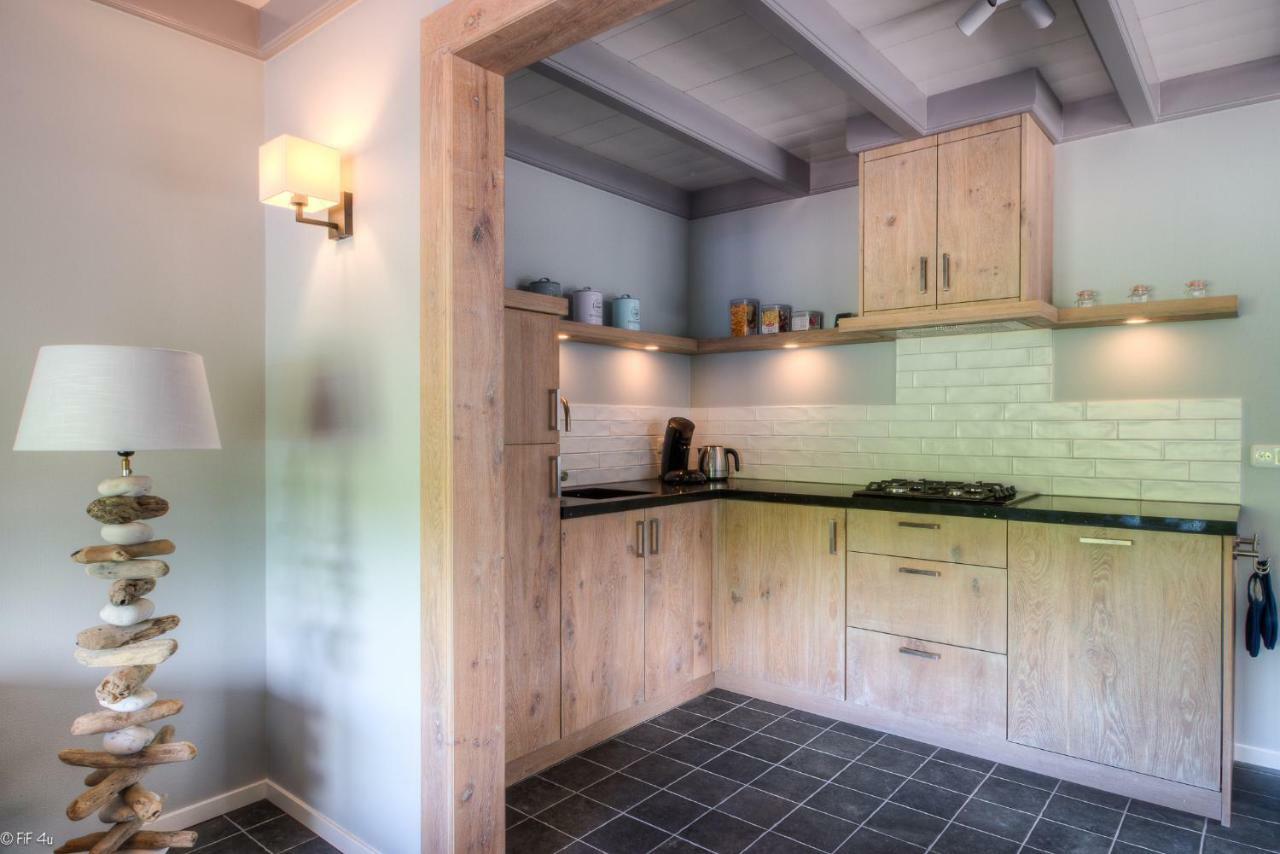 Vakantiehuisje 'T Is Wad Villa Moddergat Esterno foto